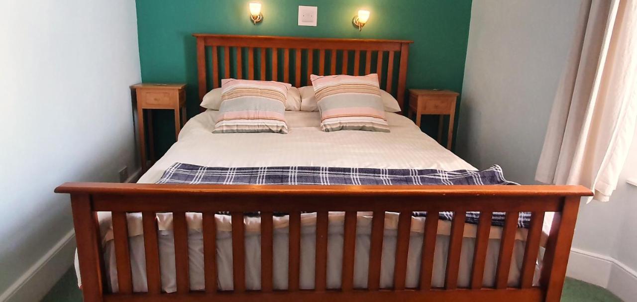 Tor Dean Guest House ทอร์คิ ภายนอก รูปภาพ
